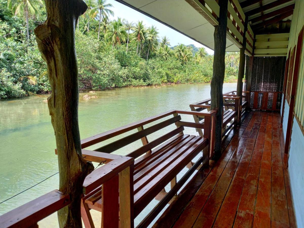 Ao Jark Homestay Ban Bang Bao  Екстер'єр фото